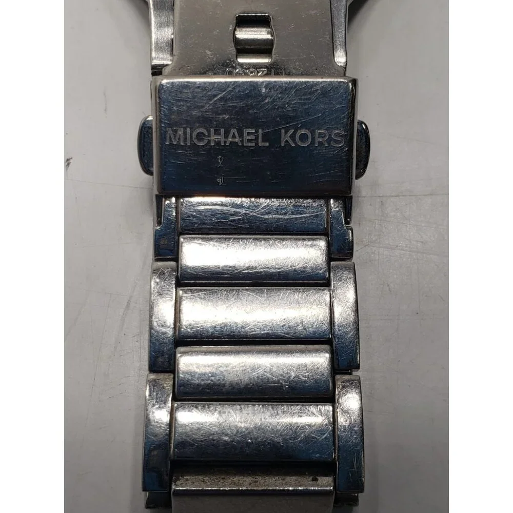 Michael Kors Women's MK3311 'Kerry' Crystal Stainless steel Watch Pre Owned